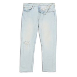 Levi’s 501 Women’s 28 Wedgie Straight Extra Light Classic Denim Jeans